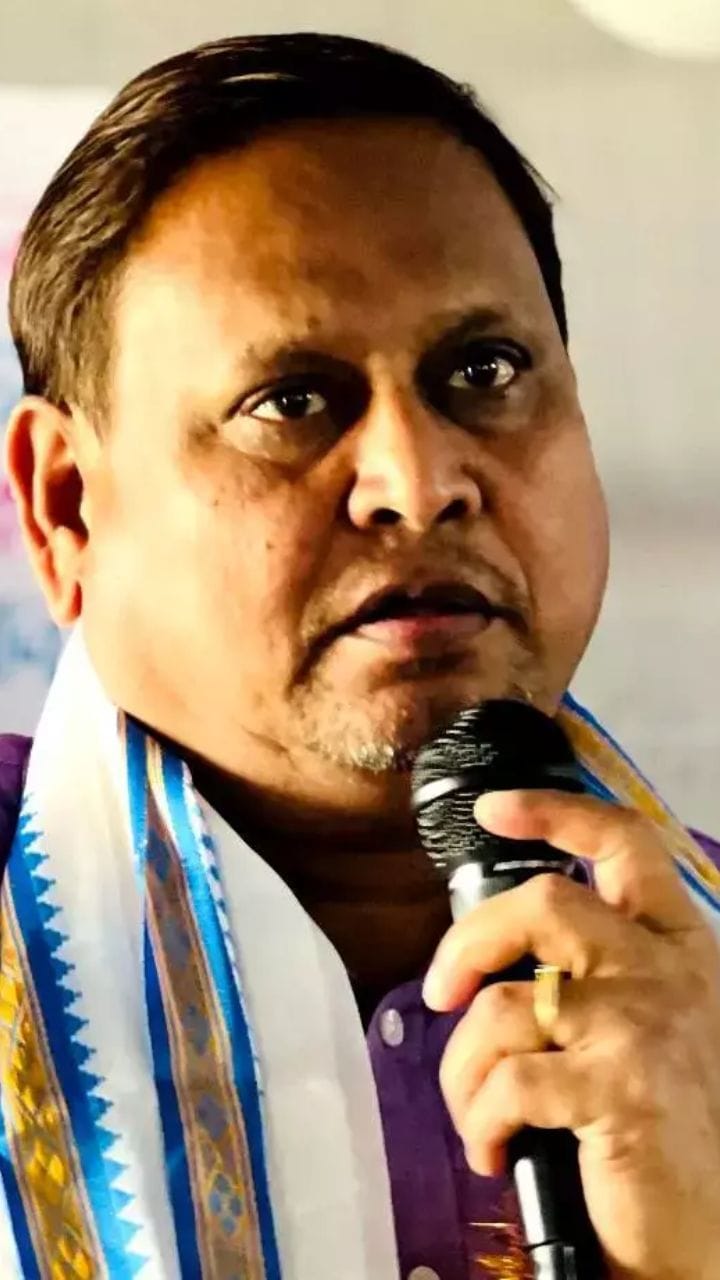 একাধিক পাঁচতারা হোটেলে সেলিম আমার সঙ্গে দেখা করেছেন: হুমায়ুন