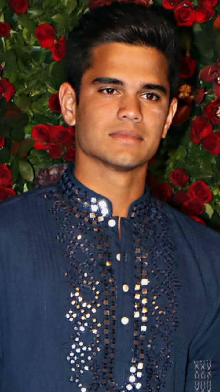 সচিনপুত্রের বিয়েতে নিমন্ত্রিত কারা?