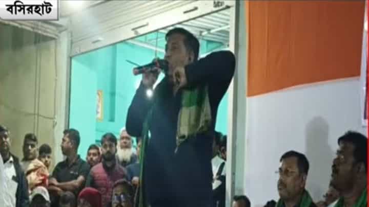 'ঝাঁটা মেরে তাড়ান...', ভোট কাছে আসতেই নেতার আক্রমণ 'ঝাঁটা মেরে তাড়ান...', ভোট কাছে আসতেই নেতার আক্রমণ
