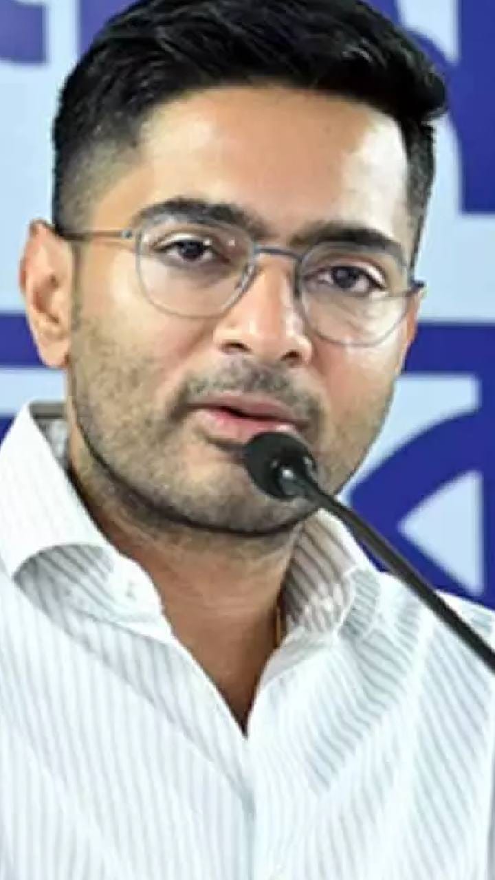 রাজনীতিতেও বয়সের ঊর্ধ্বসীমা থাকা প্রয়োজন, বলেন অভিষেক