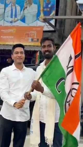 তৃণমূলের হাত কেন ধরলেন প্রতীক-উর?