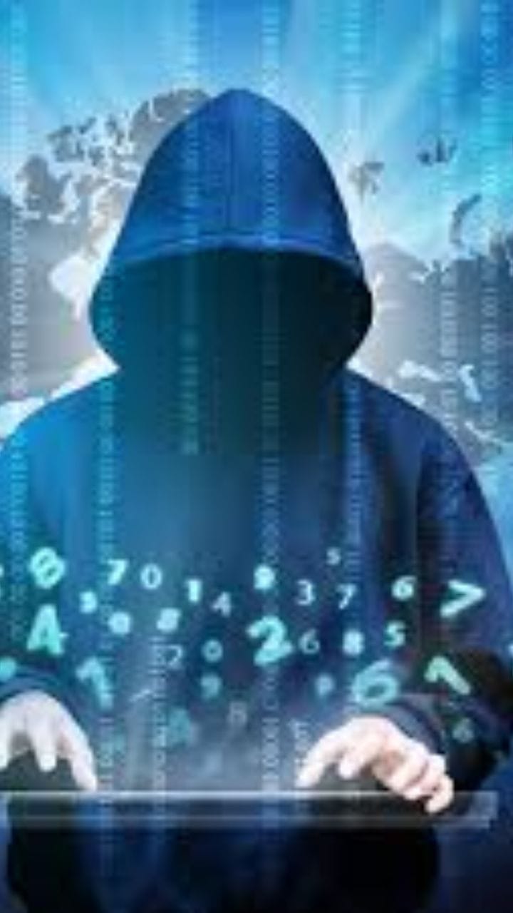 সাইবার জালিয়াতি রুখতে তেড়েফুঁড়ে আসরে পুলিশ!