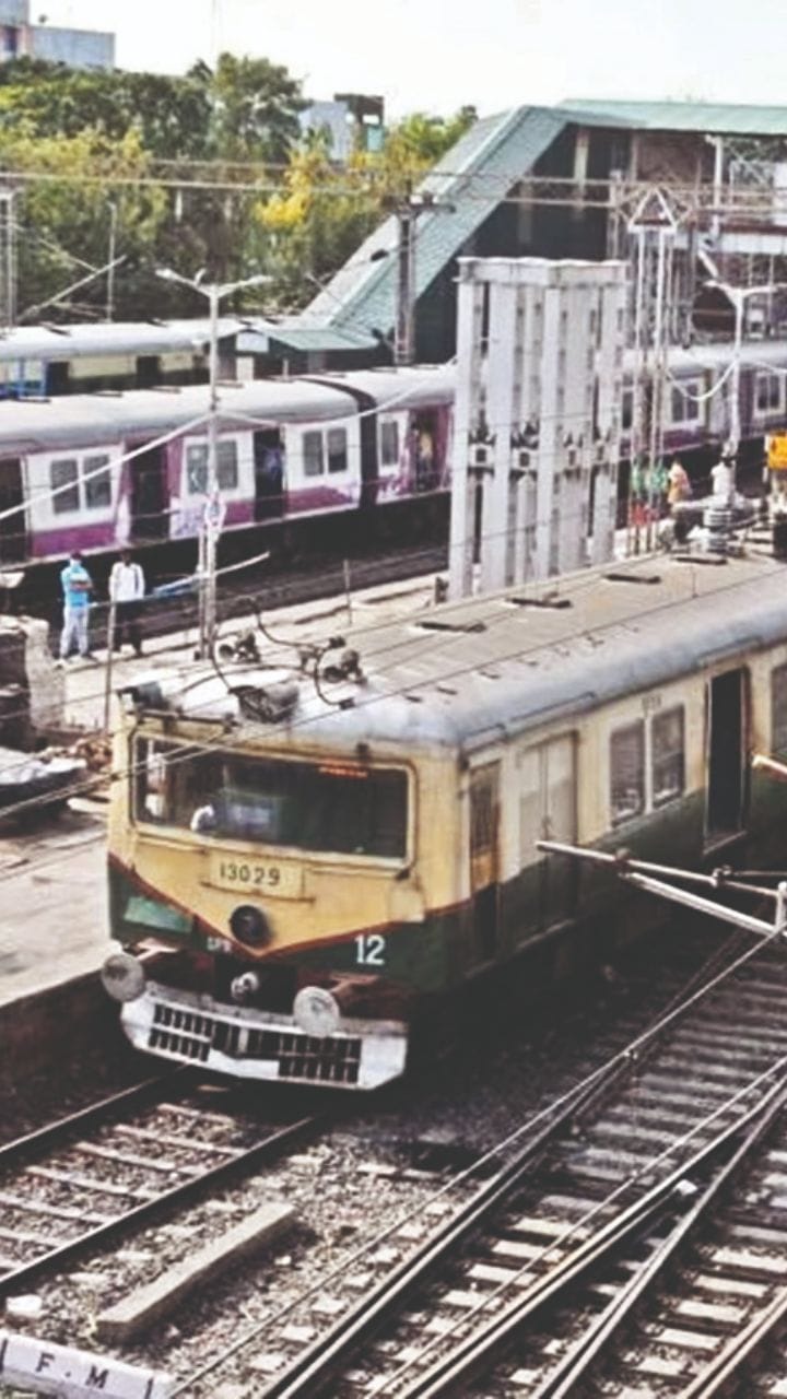 সপ্তাহান্তে শিয়ালদহ শাখায় বাতিল একাধিক ট্রেন