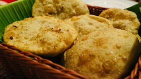 বাড়িতেই বানিয়ে ফেলুন দোকানের মতো খাস্তা ‘হিংয়ের কচুরি’