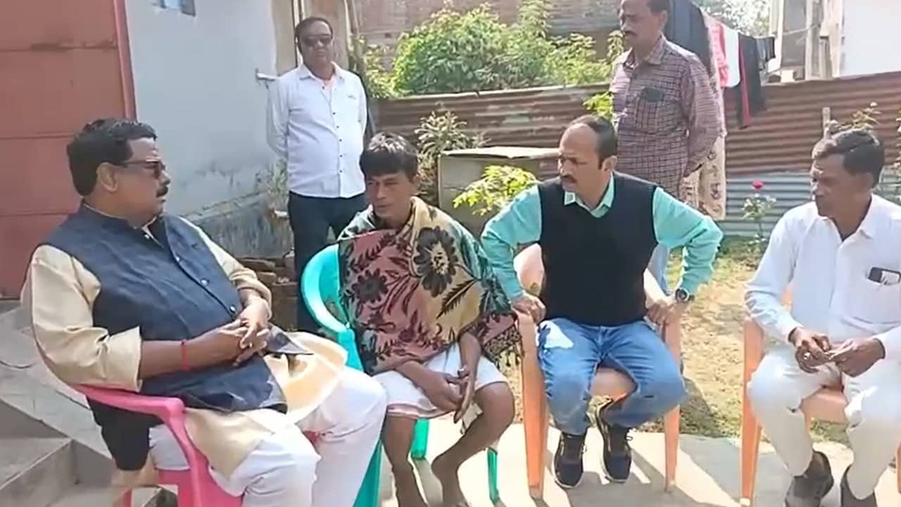 SIR হেয়ারিং-এর নোটিস আসতেই মানসিক চাপ, সিউড়িতে বৃদ্ধার মৃত্যুতে কাঠগড়ায় নির্বাচন কমিশন