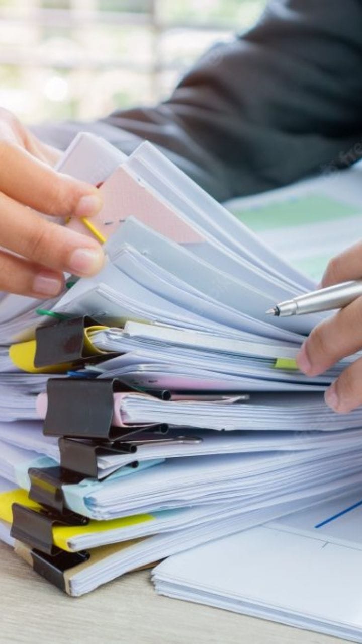 যুবসাথী প্রকল্পে আবেদন করতে কী কী নথি লাগবে জেনে নিন