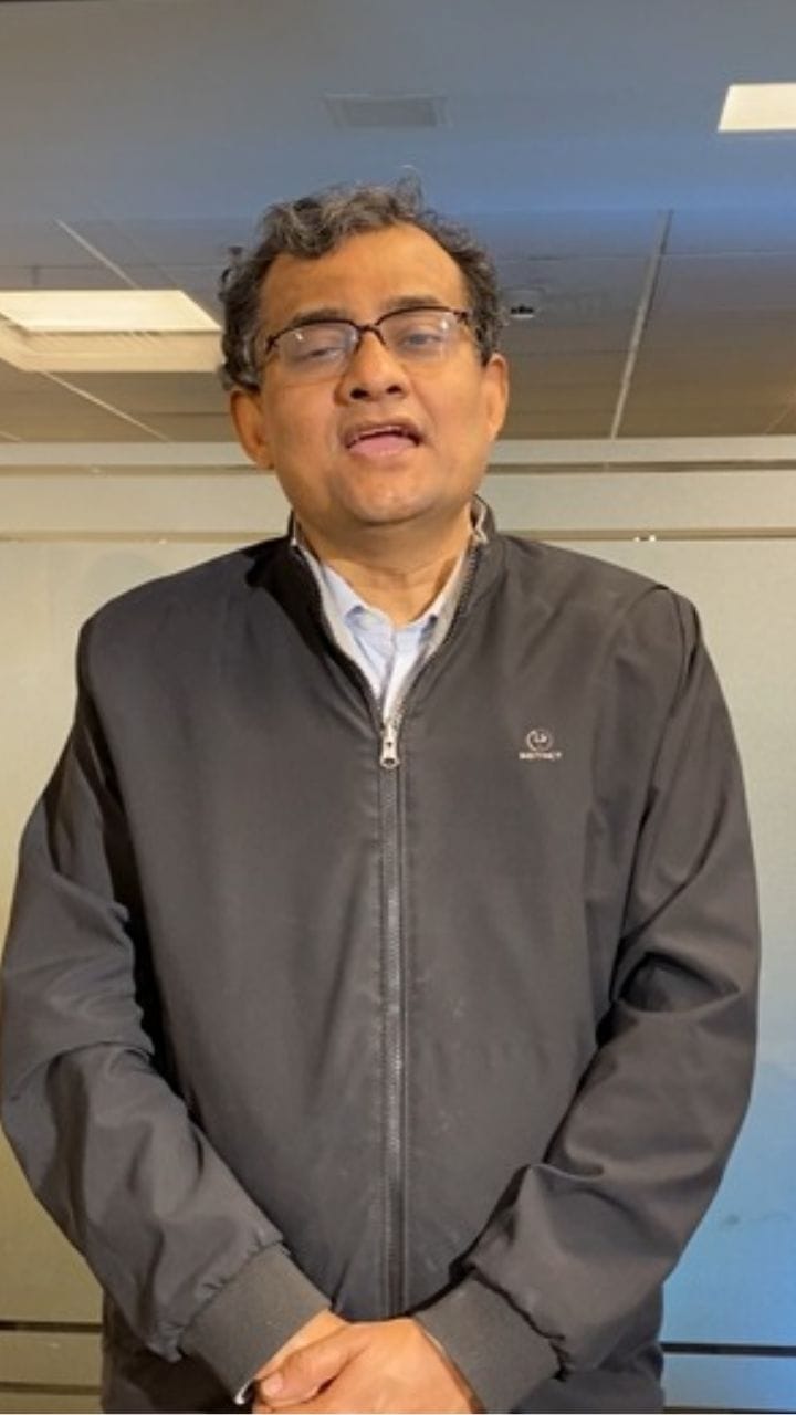 কেন্দ্রীয় বাজেটে এবার কী পেল বাংলা? অর্থনীতিবিদ স্বপ্নেন্দু বন্দ্যোপাধ্যায় বললেন...