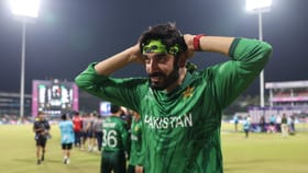 IND vs PAK: মহারণের আগে উসমান তারিককে নিয়ে ভারতকে সতর্ক করলেন ভাজ্জি