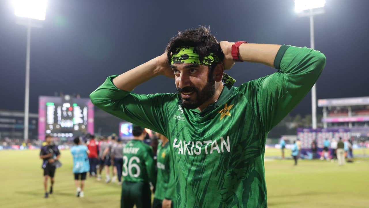 IND vs PAK: মহারণের আগে উসমান তারিককে নিয়ে ভারতকে সতর্ক করলেন ভাজ্জি