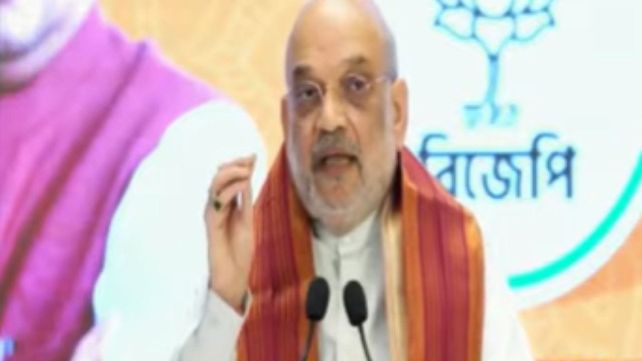 Amit Shah: অঙ্গ-কলিঙ্গের পর টার্গেট বঙ্গ! বাংলায় এসে তৃণমূলের বিরুদ্ধে ‘চার্জশিট পেশ’ শাহের