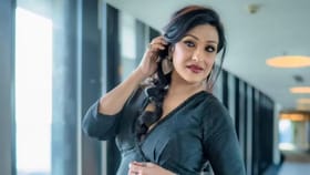 রাজনীতির ময়দানে কবে আসবেন ঋতুপর্ণা সেনগুপ্ত! খোলসা করলেন অভিনেত্রী