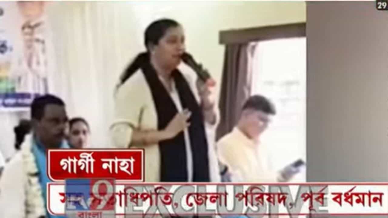 TMC: করে খাওয়ার জন্যই কি ভোটে জিততে মরিয়া তৃণমূল? তৃণমূল নেত্রীর বক্তব্য ঘিরে চরম জলঘোলা TMC: করে খাওয়ার জন্যই কি ভোটে জিততে মরিয়া তৃণমূল? তৃণমূল নেত্রীর বক্তব্য ঘিরে চরম জলঘোলা