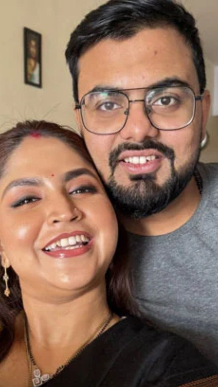 দেবলীনা-প্রবাহ সম্পর্ক জুড়বে?