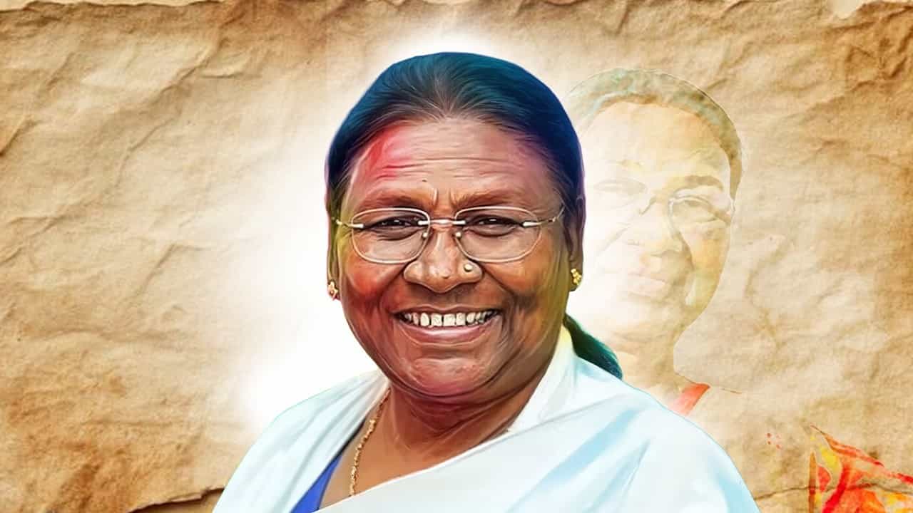 President of India: রাষ্ট্রপতিকে কারা যেতে পারেন ‘রিসিভ’ করতে? কী বলছে নিয়ম? President of India: রাষ্ট্রপতিকে কারা যেতে পারেন ‘রিসিভ’ করতে? কী বলছে নিয়ম?
