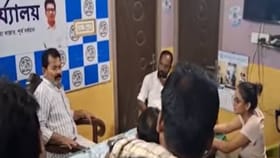 ভোটের মুখে বেঁকে বসেছেন ব্লক সভাপতি