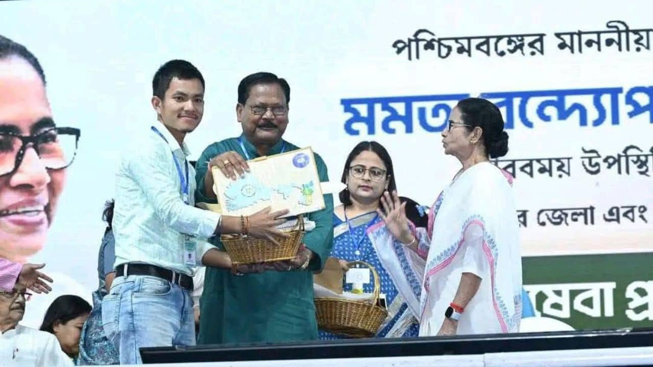 West Bengal Election 2026 Live: তৃণমূলেই আছি, মমতার ফোনে অভিমান ভাঙল খগেশ্বরের