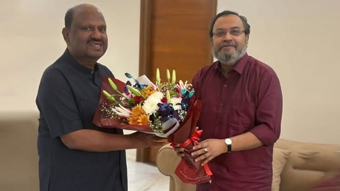 'অভিমানে লোকভবনে যাননি', আনন্দ বোসের সঙ্গে দেখা করে কী বললেন কুণাল?