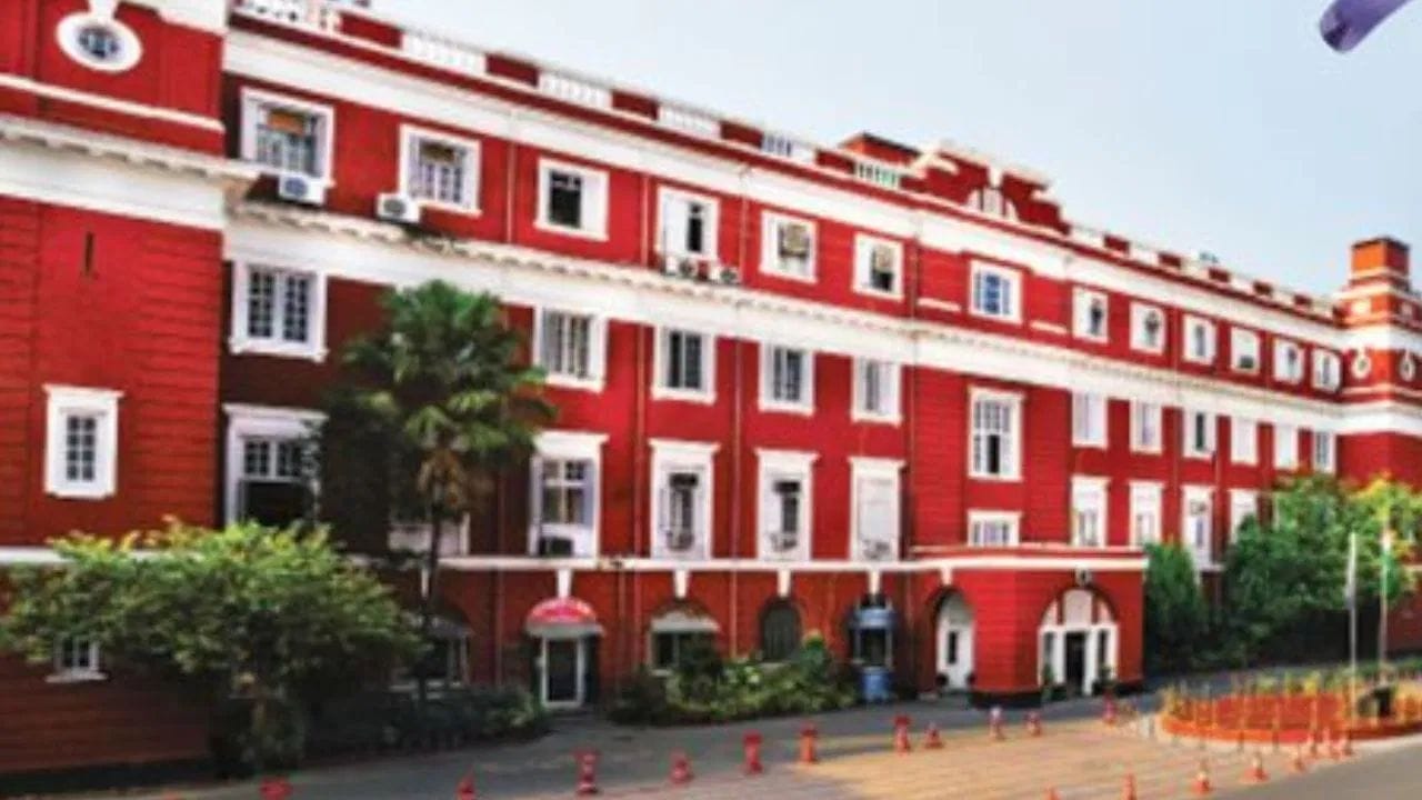 WB Assembly Election 2026 : ভোটের আগে কোথায় কত নোডাল অফিসার? বিজ্ঞপ্তি প্রকাশ কলকাতা পুলিশের WB Assembly Election 2026 : ভোটের আগে কোথায় কত নোডাল অফিসার? বিজ্ঞপ্তি প্রকাশ কলকাতা পুলিশের