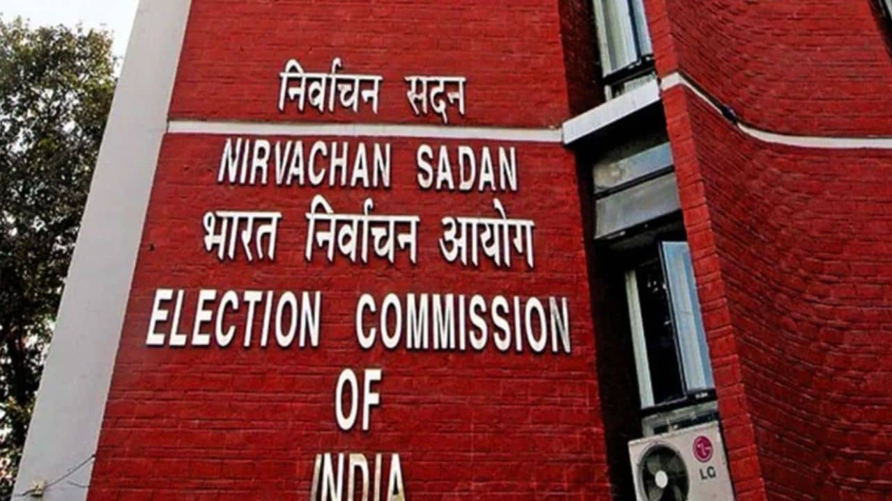 Election Commission: তিনদিন ধরে কলকাতায় ফুল বেঞ্চ, ভোট ঘোষণা সময়ের অপেক্ষা!