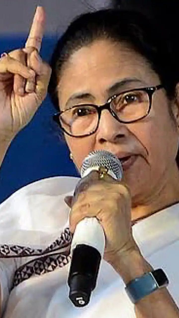 টাকা ঢোকাতে, ঝামেলা করতেই  অফিসার বদল করেছে...: মমতা বন্দ্যোপাধ্যায়