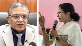 একধাক্কায় প্রশাসন-পুলিশের শীর্ষ পদে বদলি, জ্ঞানেশ কুমারকে চিঠি মমতার