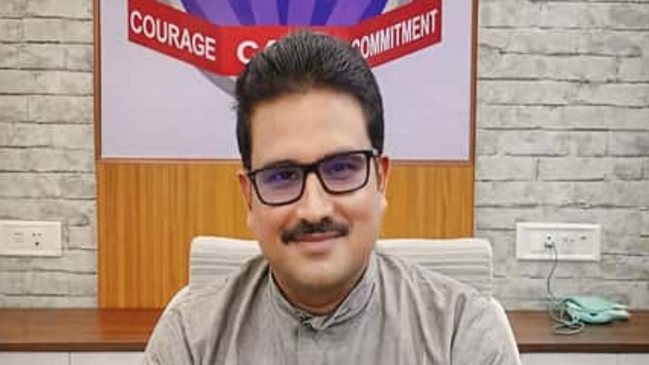 পুলিশ আধিকারিক মনোরঞ্জন মণ্ডলের দুর্গাপুরের বাড়িতে ইডি