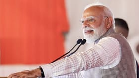 'অনেকে রাজনীতি করছেন...', যুদ্ধ নিয়ে কী বললেন প্রধানমন্ত্রী?