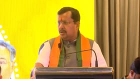 'এটা অফিসিয়াল ডিউটি নয়, যে ঘড়ি ধরে কাজ করবেন', দলের কোন নেতাদের কাজ