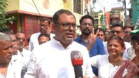 তিলোত্তমার মা-কে নিয়ে 'স্পিকটি নট', কলোতানকে কটাক্ষ নির্মল পুত্রের