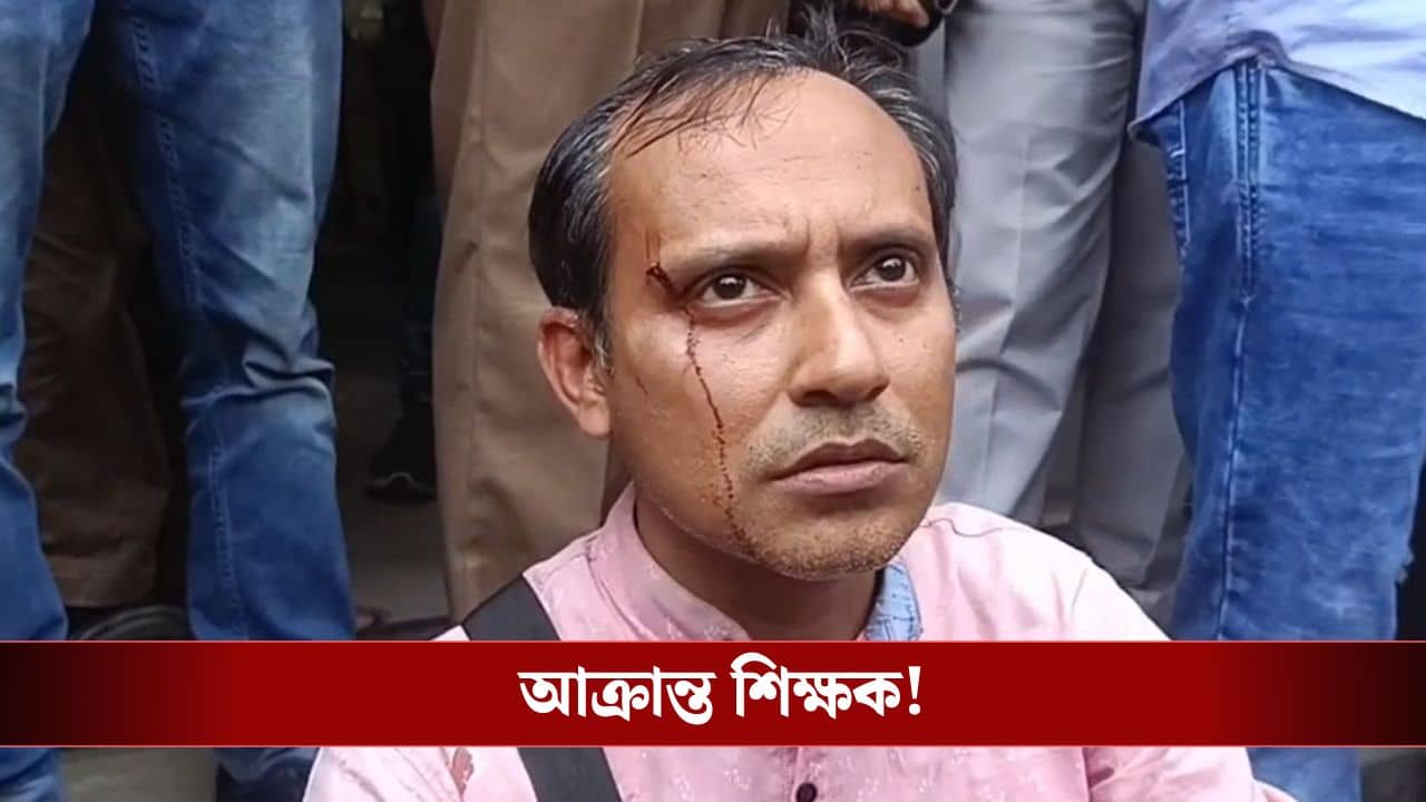 Ranaghat: ‘ভুল করে মুখ্যমন্ত্রীর ছবি রানাঘাটের ভোট প্রশিক্ষণকেন্দ্রে’, বিডিও-কে শোকজ, সাসপেন্ড ২ কর্মী, দায়ের FIR