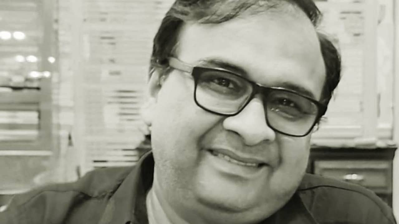 ফের টলিপাড়ায় শোকের ছায়া, প্রয়াত ‘সাধক বামাক্ষ্যাপা’-র চিত্রনাট্যকার ঋতম ঘোষাল