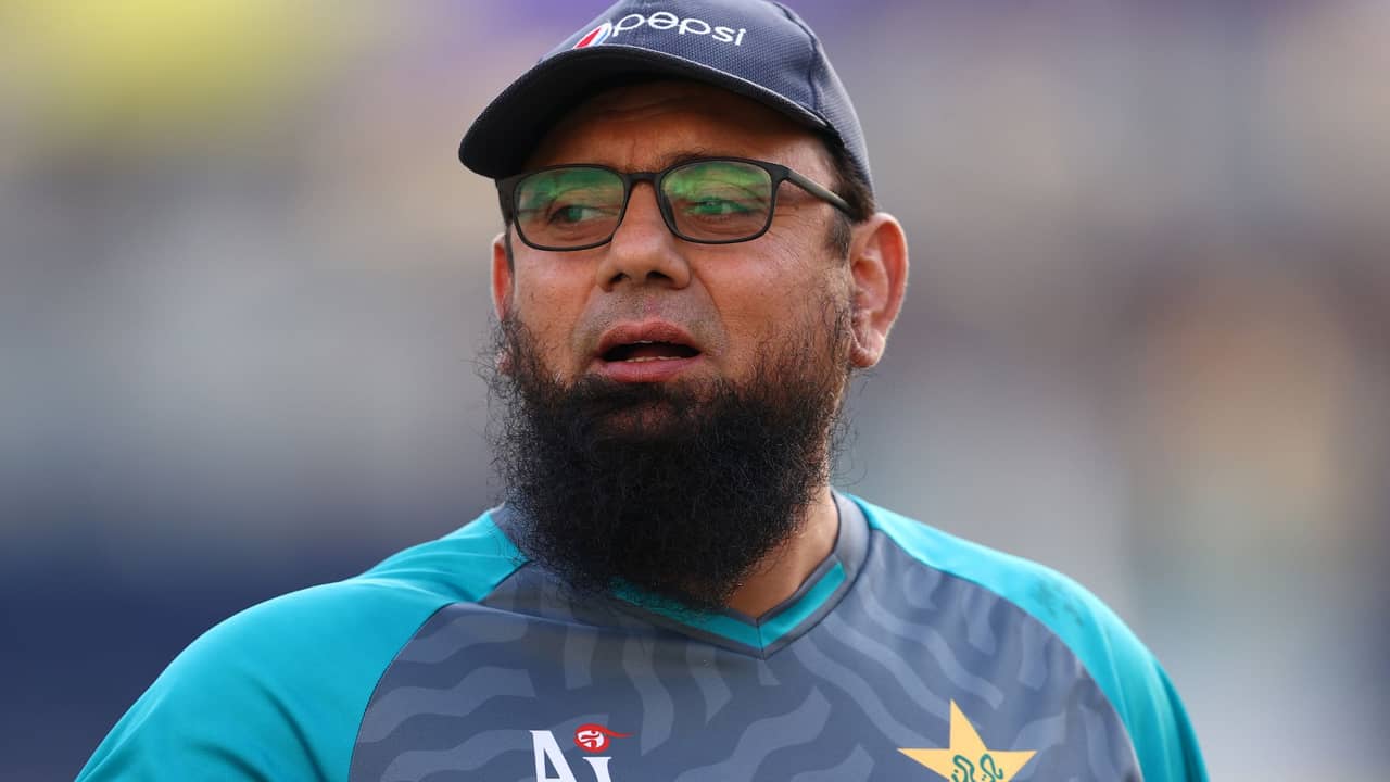 IND vs PAK: আইসিসিকে ‘ইন্ডিয়ান ক্রিকেট কাউন্সিল’ বলে চরম বিতর্কে প্রাক্তন পাক স্পিনার সাকলিন!