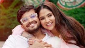 সায়ক কি দেবলীনার বয়ফ্রেন্ড? অবশেষে সবটা বলেই ফেললেন গায়িকা