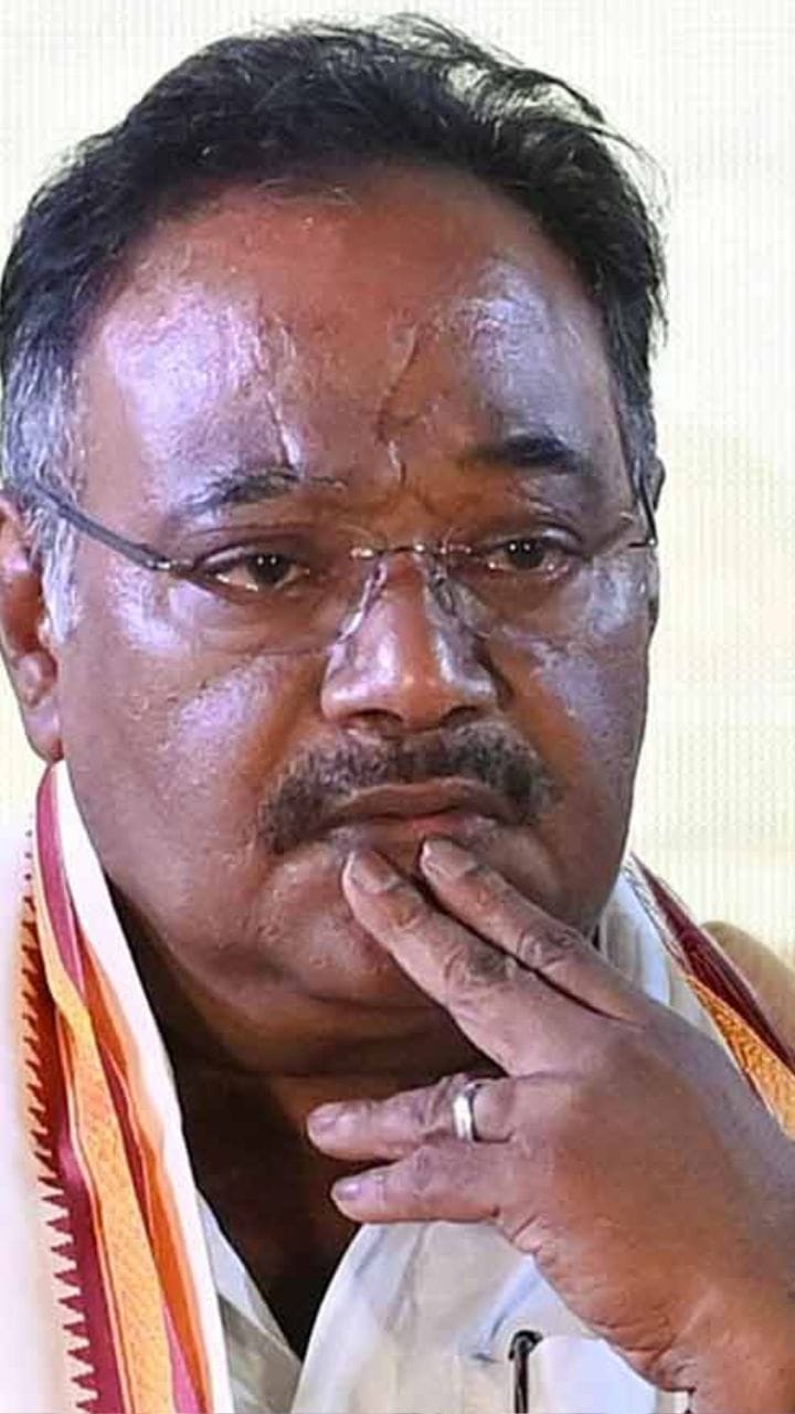 'খুন করে আটকে রাখতে পারল না, ইট ছুড়ে আটকে রাখবে?