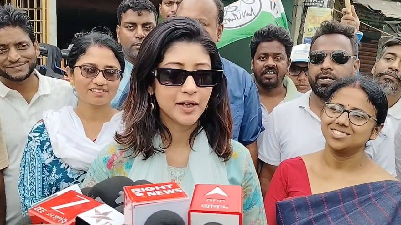 Trinamool Congress: ভোটের আগেই ঘর ভাঙল বিজেপি-সিপিএমের, সোনারপুরে লাভলির ধরে নতুন অক্সিজেন তৃণমূলে