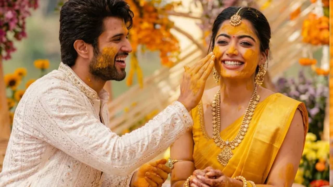 বিয়ের পরই বড় ঘোষণা বিজয়-রশ্মিকার, কী চমক দিলেন সুপারস্টার দম্পতি?