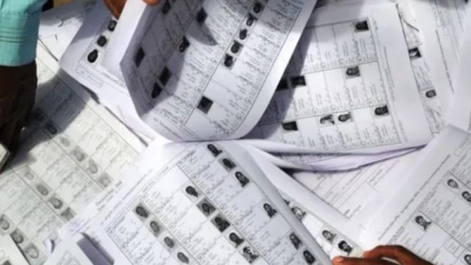 Live : আজই দ্বিতীয় সাপ্লিমেন্টারি তালিকা প্রকাশ, কত নাম বাদ যাবে?