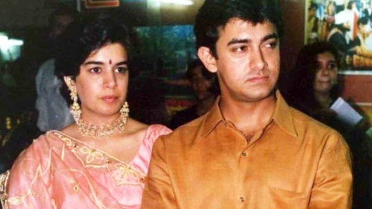 কেন ভেঙেছিল প্রথম সংসার? প্রথম স্ত্রী রিনার সঙ্গে বিচ্ছেদ নিয়ে মুখ খুললেন আমির খান