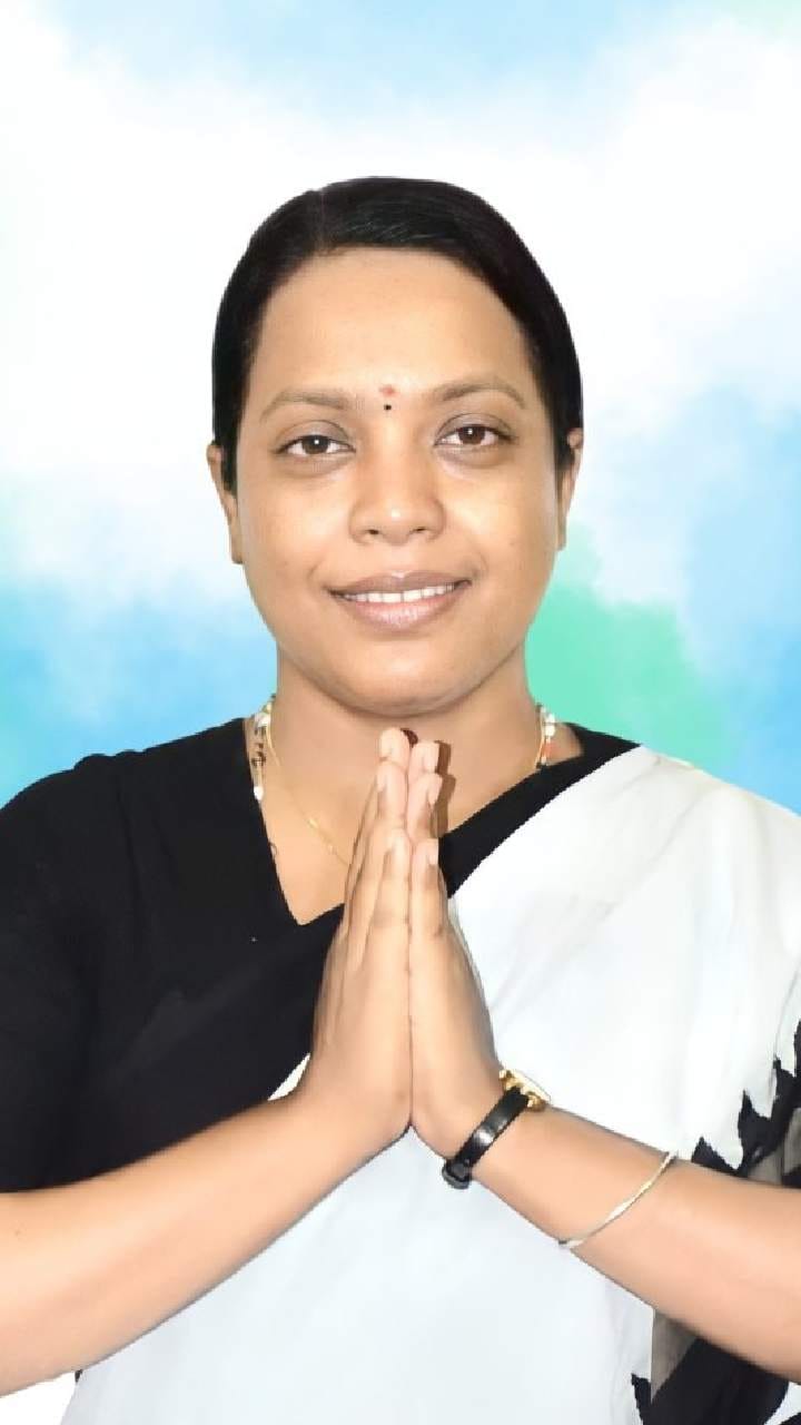 আদিবাসী অনুন্নয়ন নিয়ে রাষ্ট্রপতিকে ‘ভুল’ বোঝানো হয়েছে! পালটা তোপ তৃণমূলের