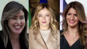 বিশ্বের ১০ সুন্দরী রাজনীতিক দেখলে চোখ ফেরাতে পারবেন না!