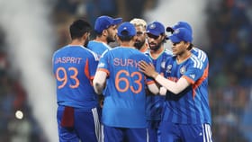 টসে জিতে ফিল্ডিং ভারতের, ক্যারিবিয়ানদের কম রানে বাঁধার চ্যালেঞ্জ