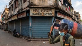 মিলছে না LPG সিলিন্ডার, এক-এক করে বন্ধ হচ্ছে হোটেল-রেস্তরাঁ!