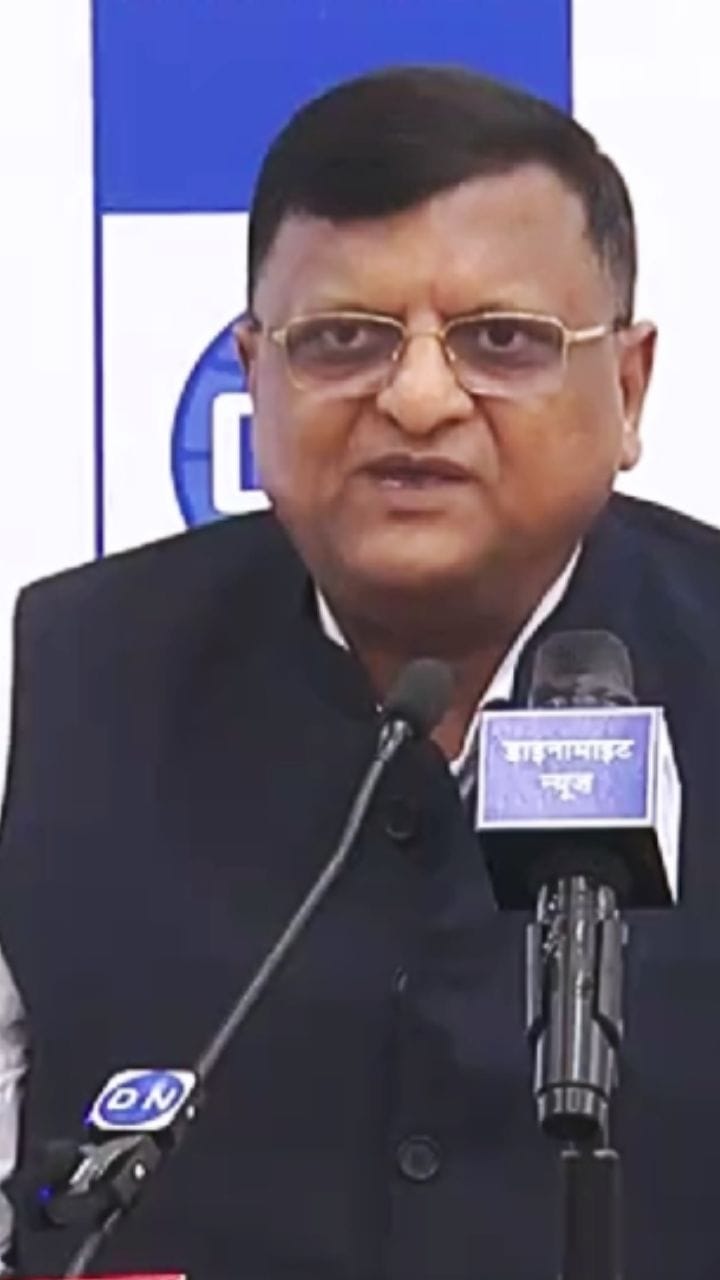 বুথের ১০০ মিটারের মধ্যে কেউ ঢুকতে পারবে না: মনোজ আগরওয়াল