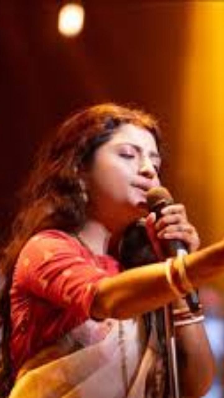 ভোটের ময়দানে নাইজেরিয়ান ফুটবলার! তৃণমূলের প্রচারে বড় বিতর্ক