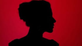 ফ্ল্যাট থেকে উদ্ধার অভিনেত্রীর ঝুলন্ত দেহ! ইন্ডাস্ট্রিতে ফের হইচই