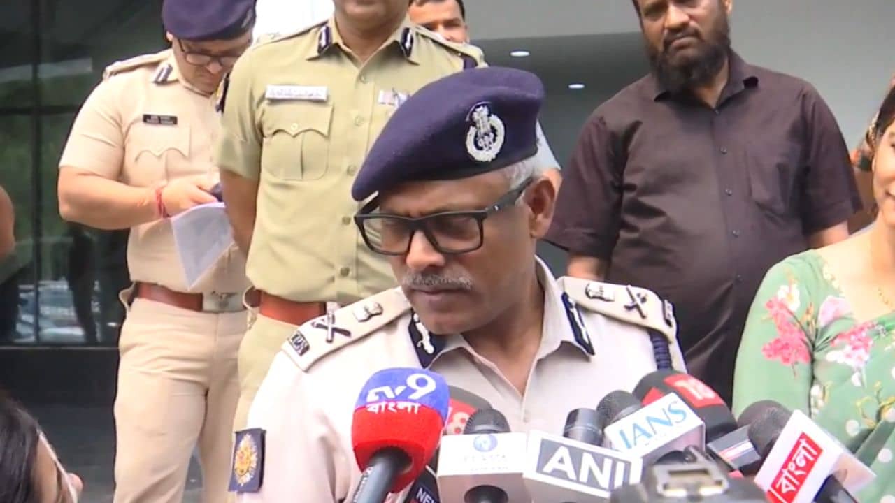 Ajay Nanda CRPF Security Plan: দ্বিতীয় দফার আগে ৪ DEO, RO কে বিশেষ বৈঠকে CP