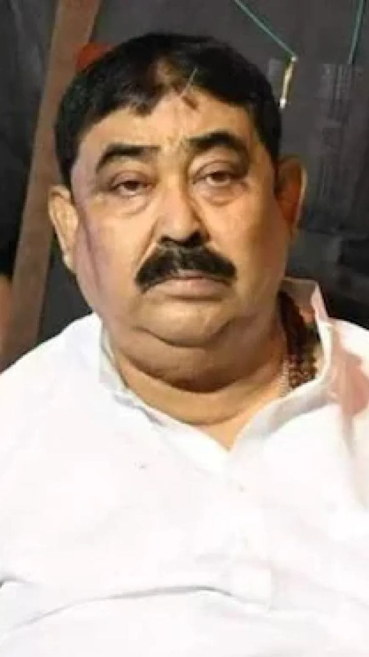 মমতার সামনে হঠাৎ রেগে গেলেন কেন কেষ্ট? দেখুন ভিডিয়ো