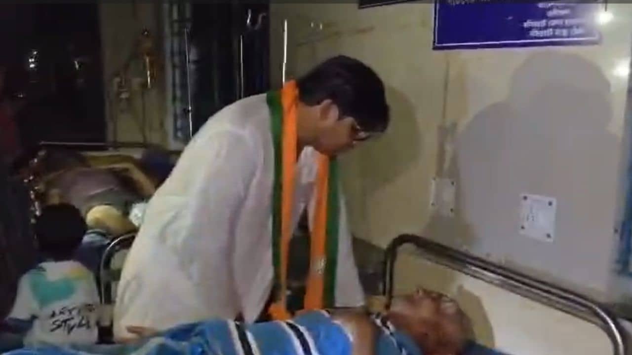 BJP Worker Assaulted: বিজেপির মিছিলে যোগ দিয়েছিলেন, রাতেই আক্রান্ত বাবা-ছেলে