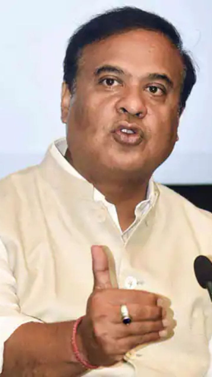 মাছ খাওয়ায় তৃণমূলকে হারিয়ে দেবে অসমের বিজেপি: হিমন্ত বিশ্ব শর্মা