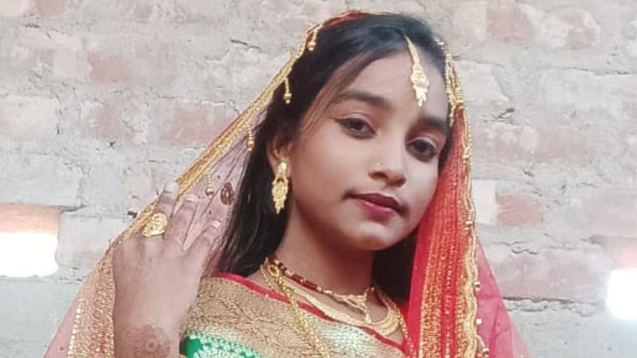 Bishnupur housewife death: বিয়ের এক বছরের মধ্যেই ঘর থেকে মহিলার ঝুলন্ত দেহ উদ্ধার, পণের দাবিতে খুনের অভিযোগ